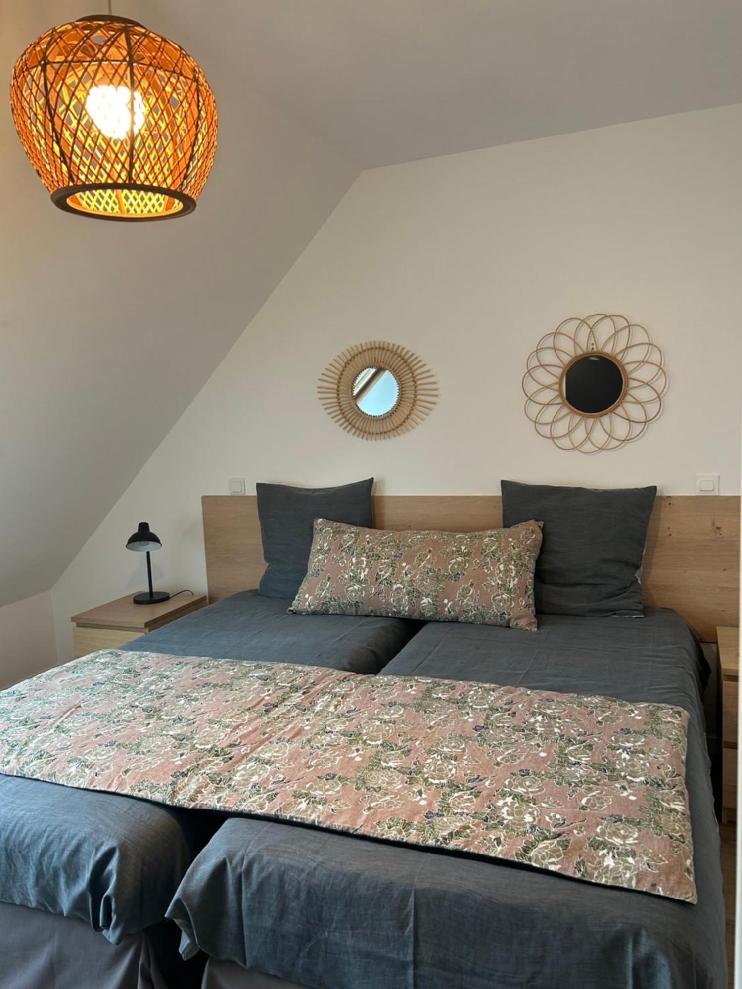 Arc En Ciel Du Mont Bed & Breakfast Pontorson Eksteriør bilde